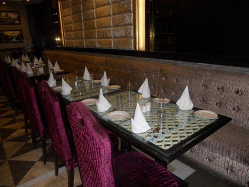 Hotel Vijay Intercontinental Kanpur Exterior foto
